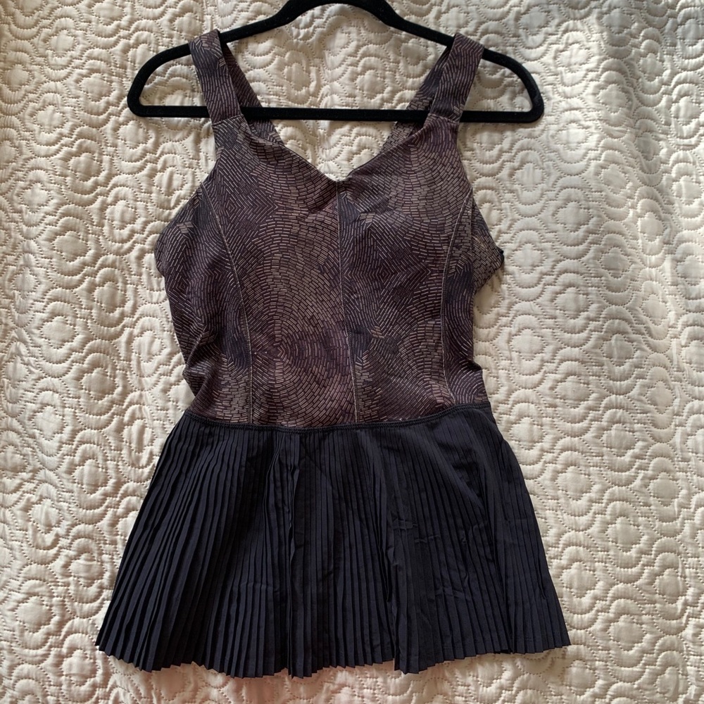 NWT Lulu Lemon Tennis Top
